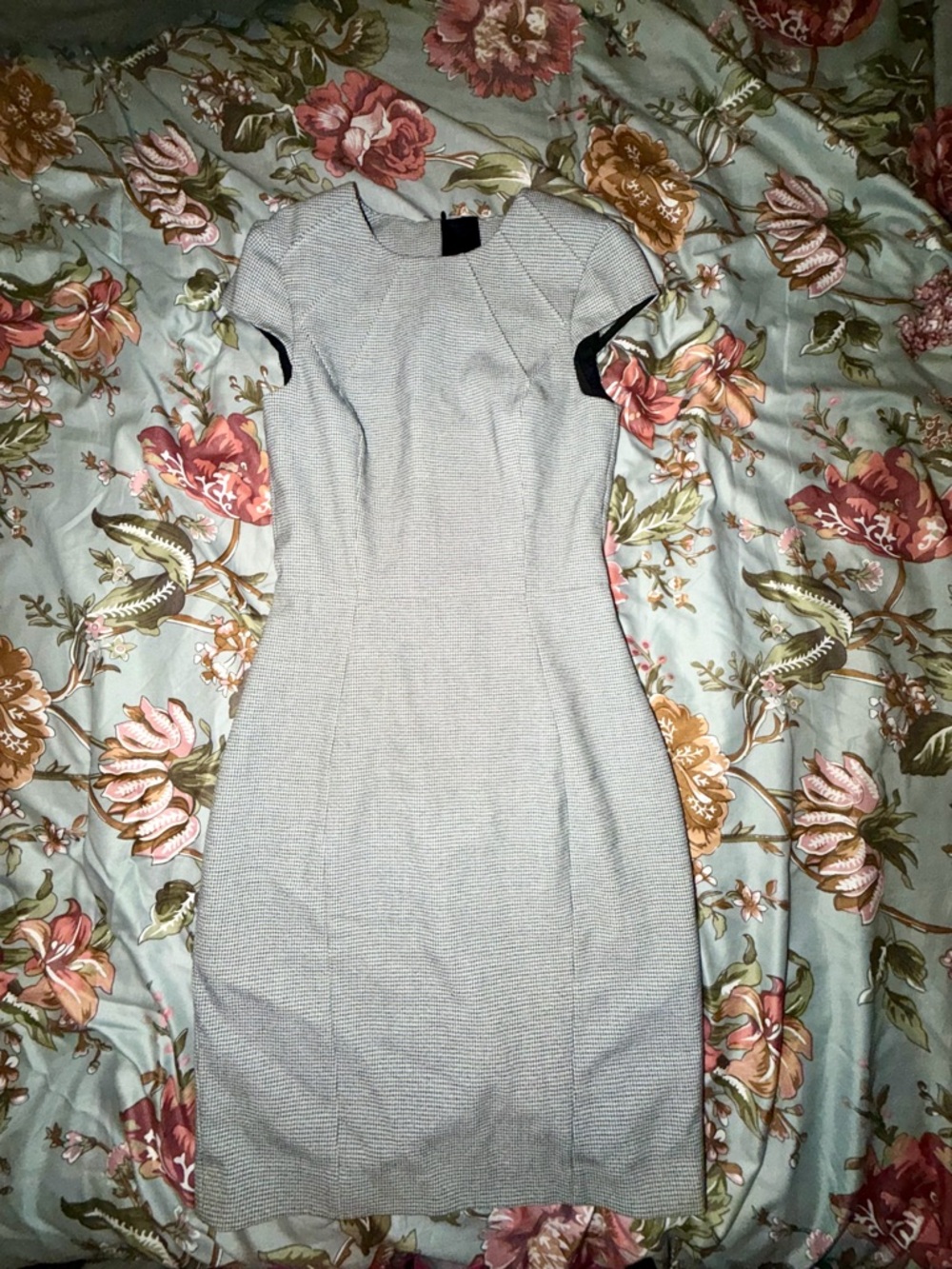 H&M Houndstooth Sheath Dress - Size 2 - Excellent Condition